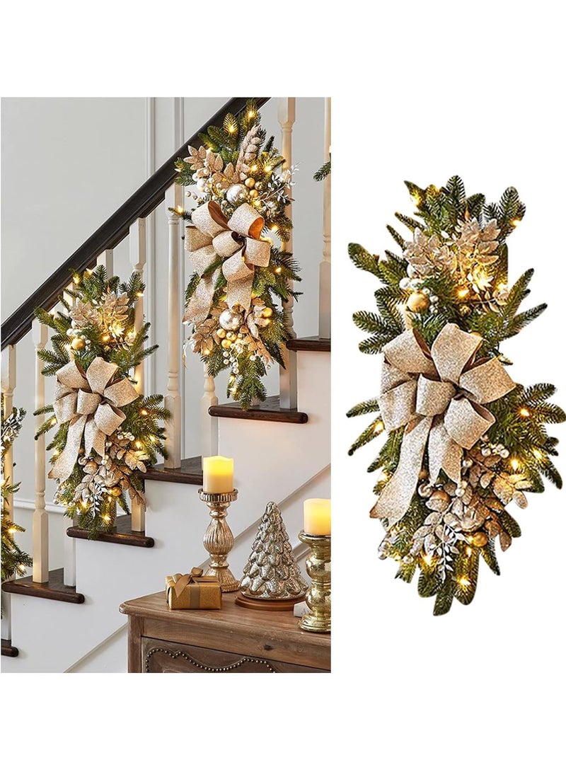 AUTOYSUR تاج عيد الميلاد الاصطناعي، 24" إكليل عيد الميلاد مع ضوء LED، قلادة باب عيد الميلاد مضاءة مسبقًا لدرابزين السلم والجدار والنافذة لتزيين عيد الميلاد (ذهبي) - Image 1