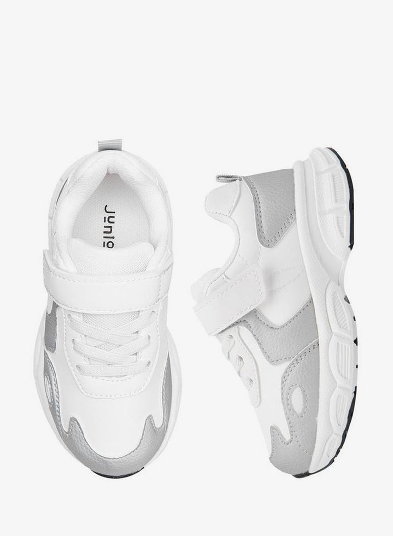 جونيورز حذاء رياضي بناتي بشريط لاصق - Image 2