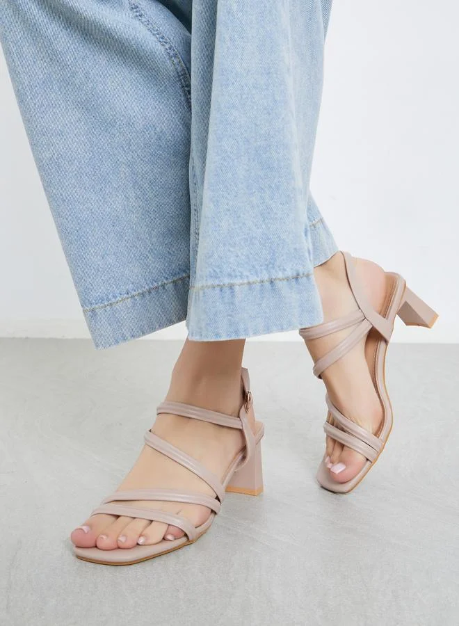 ستايلي صندل سادة بكعب سميك وأربطة