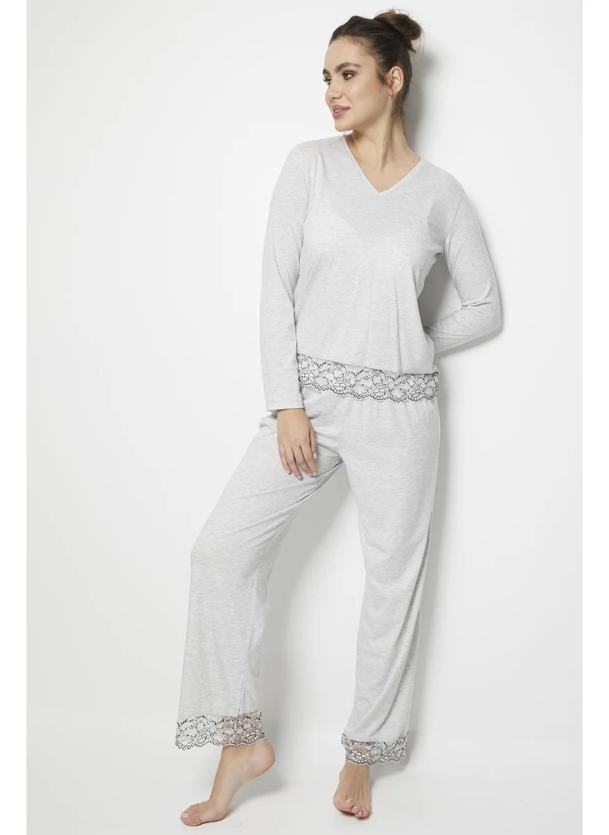 دو رى مى Romance Pajamas Set