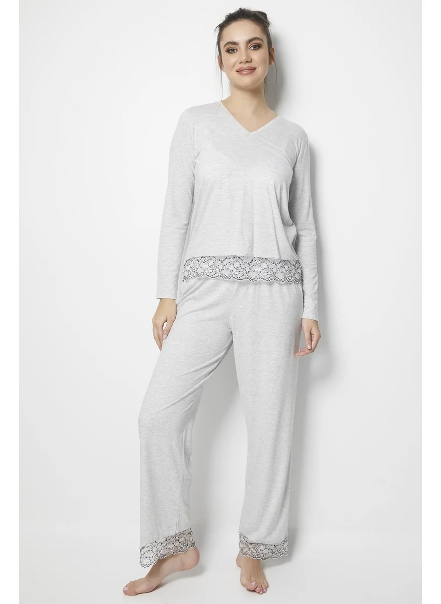 دو رى مى Romance Pajamas Set