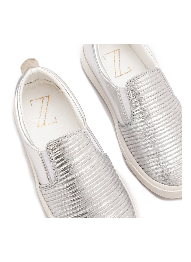 ZELDA Fashionable Slip on  - Image 2