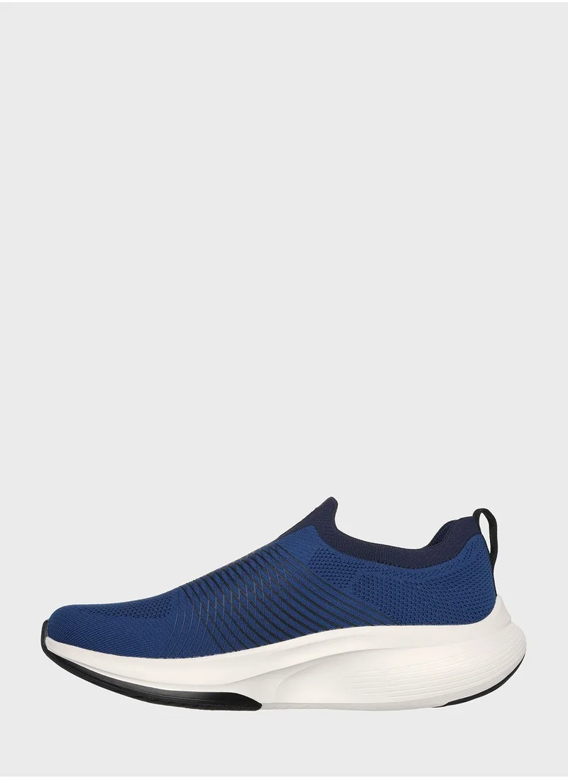 SKECHERS Go Walk Max Walker