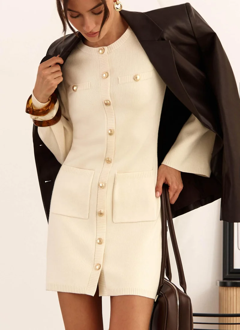 Lichi Mini dress with flared sleeves