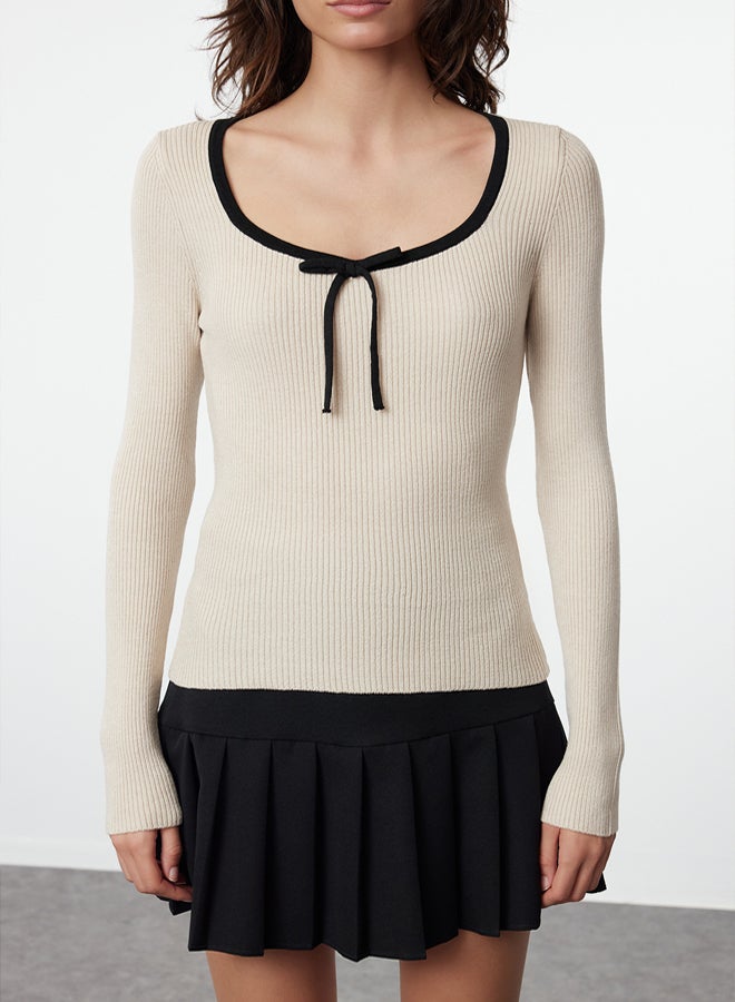 trendyol Premium Stone Yarn  Ribbon and Bow Detailed Knitwear Sweater - Image 4