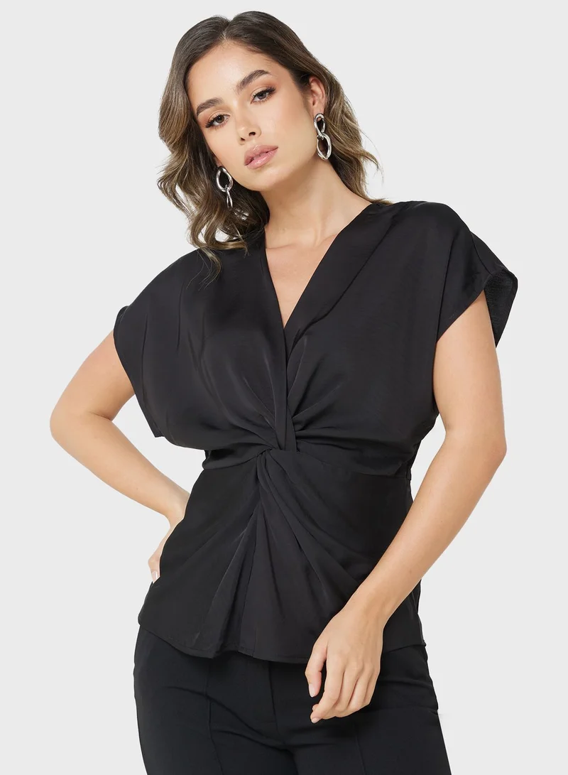 Jacqueline de Yong Front Knot Knitted Top