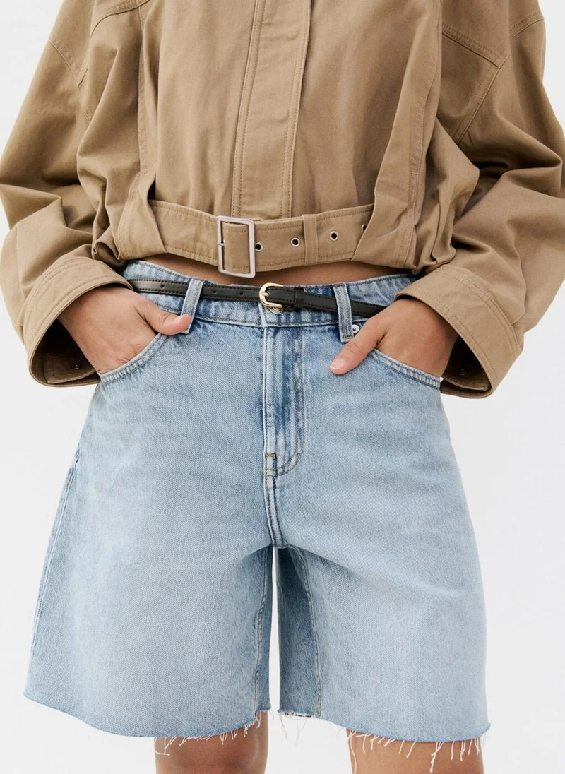 مانجو Straight Low-Rise Denim Bermuda Shorts