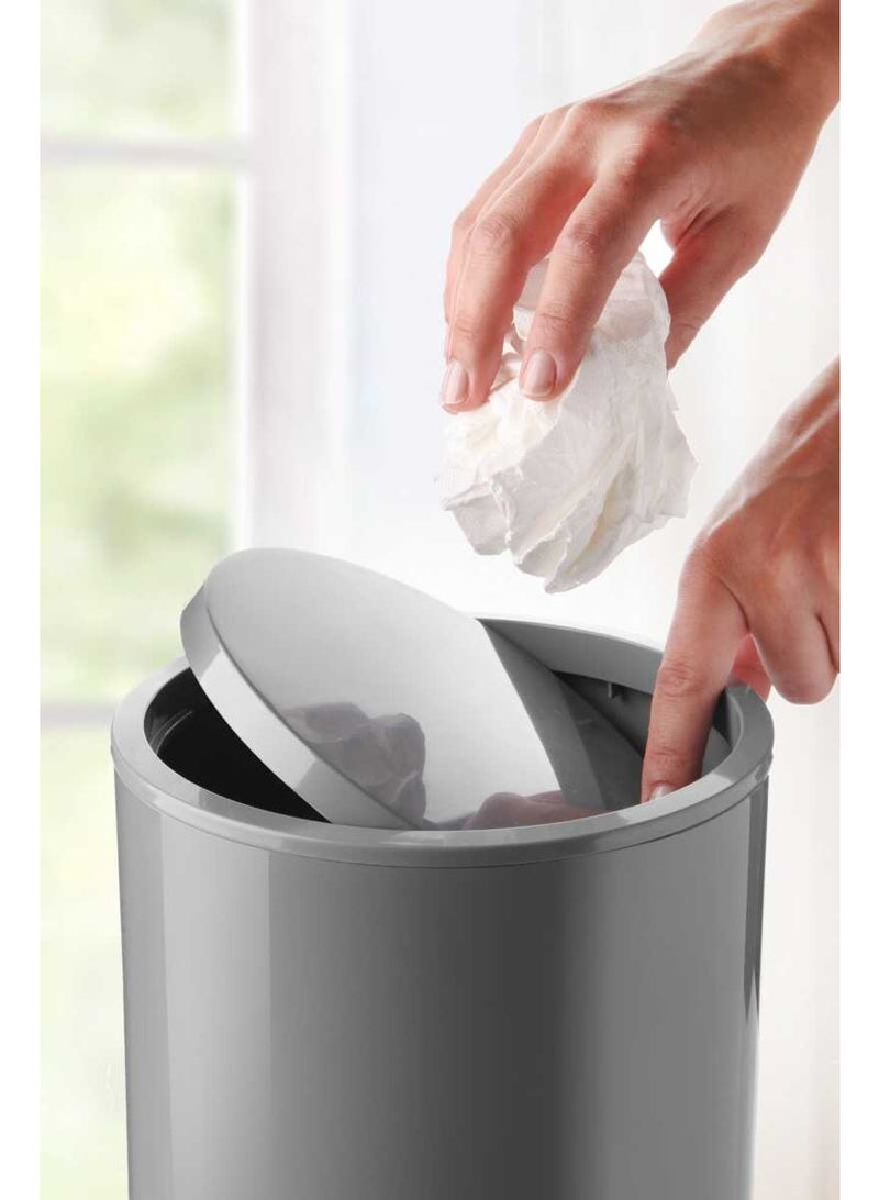 بريمانوفا طقم إكسسوارات حمام ٥ قطع بلاستيك مع سلة نفايات سعة ٦ لتر وفرشاة مرحاض وموزع صابون وحامل فرشاة وصحن صابون بتصميم سهل التنظيف ولمسة لامعة (رمادي) - Image 3