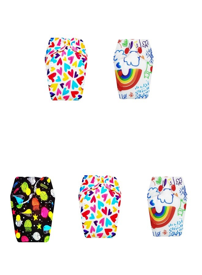 حفاضات قماشية فاخرة من دمبلدو للأطفال حديثي الولادة مع ماصة مدمجة (عبوة من 5) | ناعمة ولطيفة | مانعة للتسرب | سهلة التنظيف | مناسبة للارتداء طوال اليوم | من 0 إلى 4 أشهر | للجنسين - Image 1