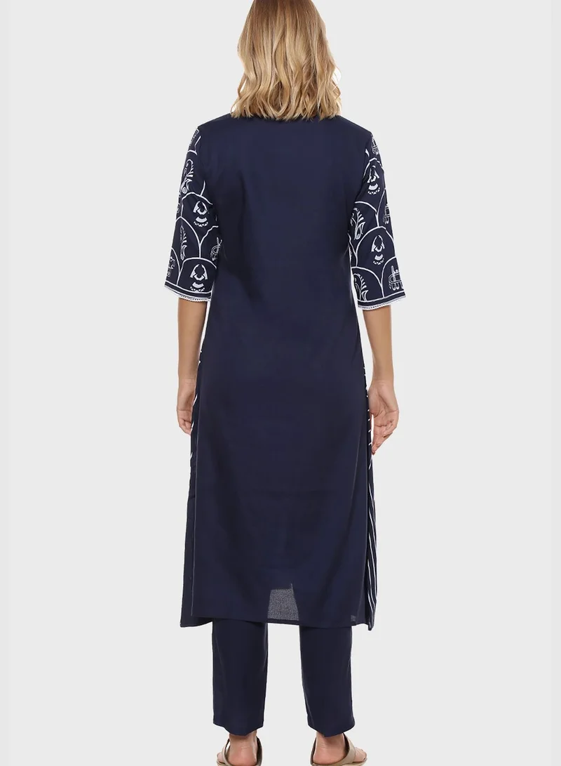 Instafab Printed Kurti and Pant Set