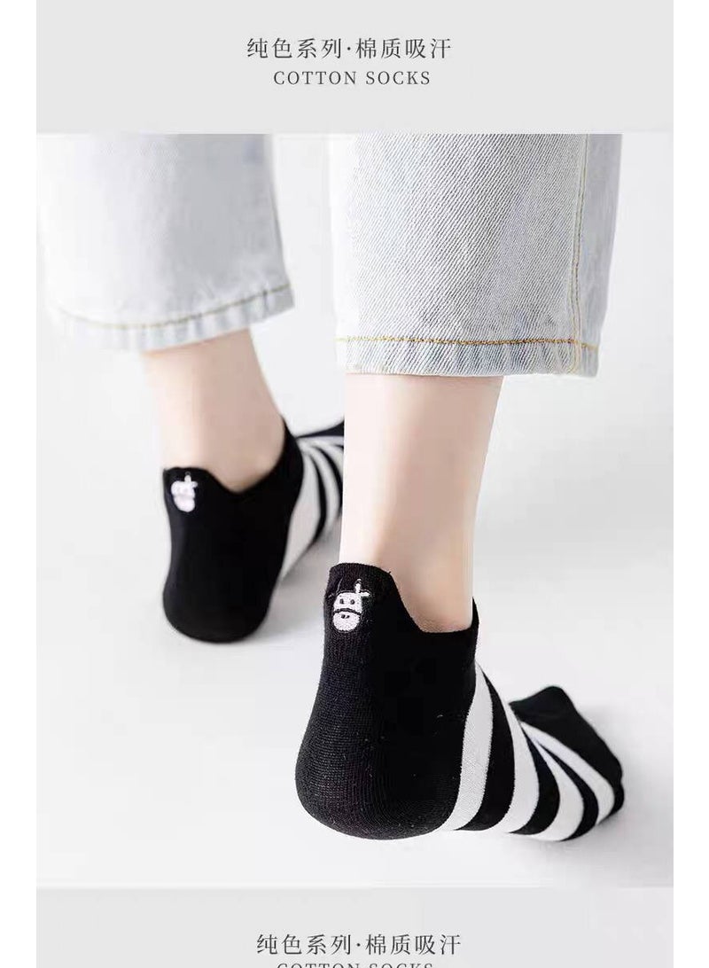 Women's Casual Cotton Socks Set, Short Ankle Socks – Soft and Comfortable Women's Socks – Cotton Sock Set (5 Pairs + 1 Free Gift) – Modern Styles and Multiple Colors - Image 5