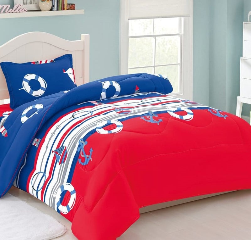 مفرش نفر ونص برسومات جديده مكون من 4 قطع