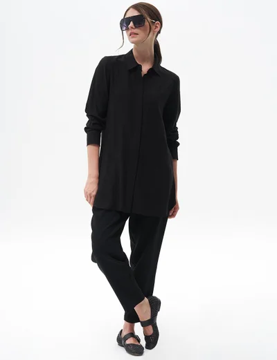 Kayra Concealed Placket Basic Tunic Black