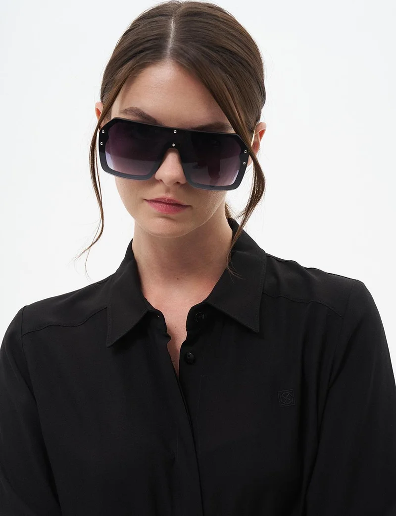 Kayra Concealed Placket Basic Tunic Black