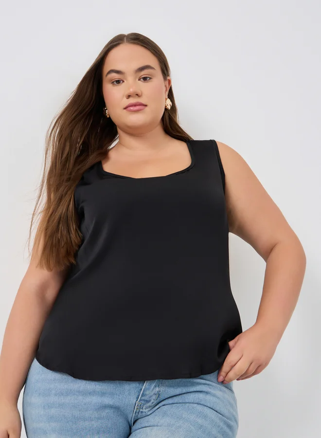 Styli Styli Plus Size Solid Sleeveless Top