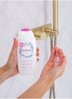 femfresh Femfresh Soothing Wash With Cranberry & Probiotics Extracts  250 Ml  - Image 3