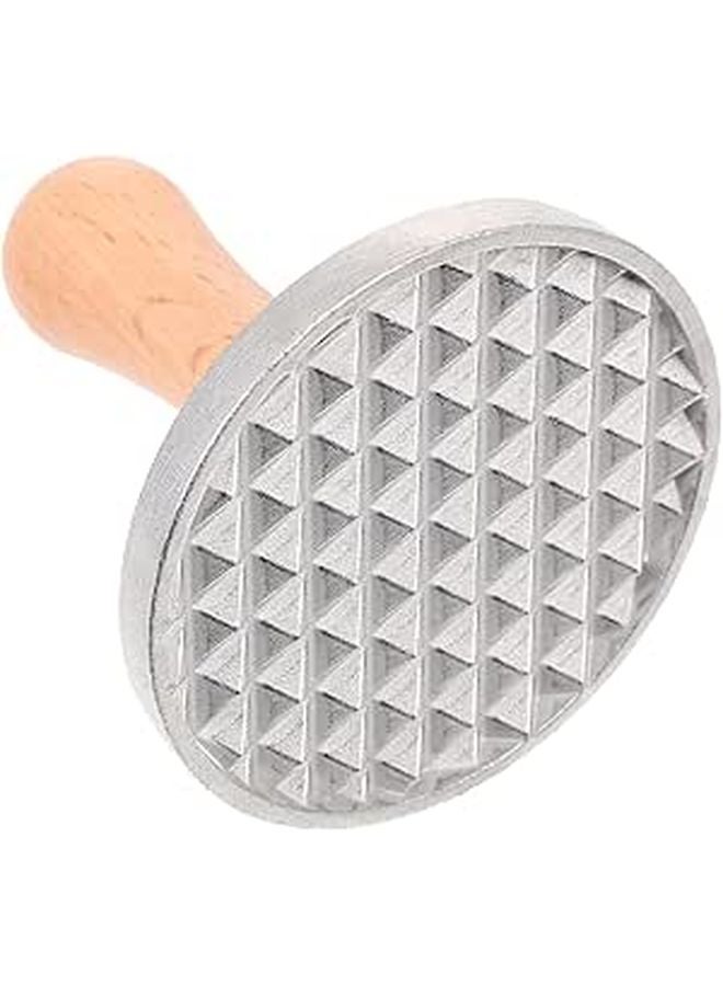 Zinc Alloy Faceted Edge Cookie Cutter Creative Baking Mold for Home Kitchen - Image 1