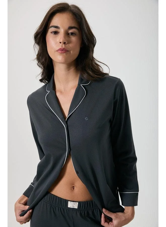 Penye Mood 100% cotton front-buttoned pajama set.