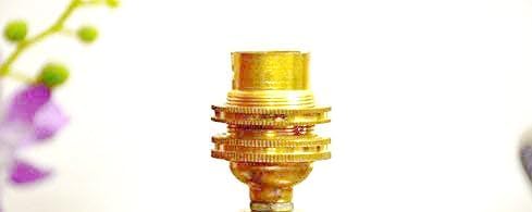 Homenique Brass B22 Lamp HolderSet of 2 - Image 4