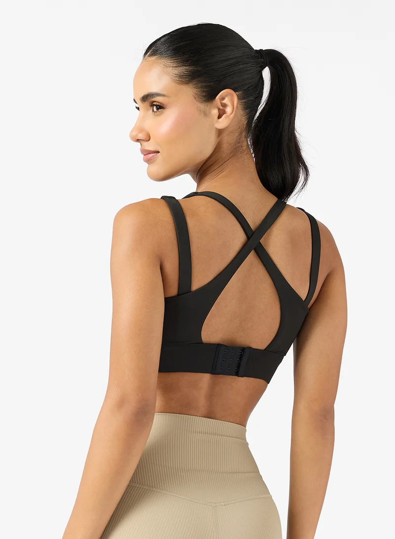 FRWD Strappy Sports Bra with Back Clasp