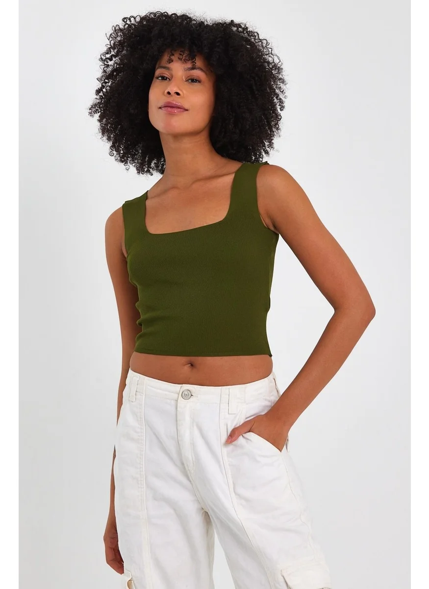 الكسندر جاردي Square Neck Crop Undershirt (A90779-S)