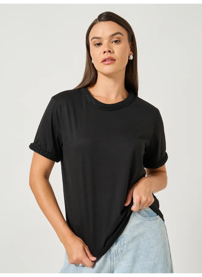 Styli Styli Lace Detail Short Sleeve Regular Fit T-Shirt