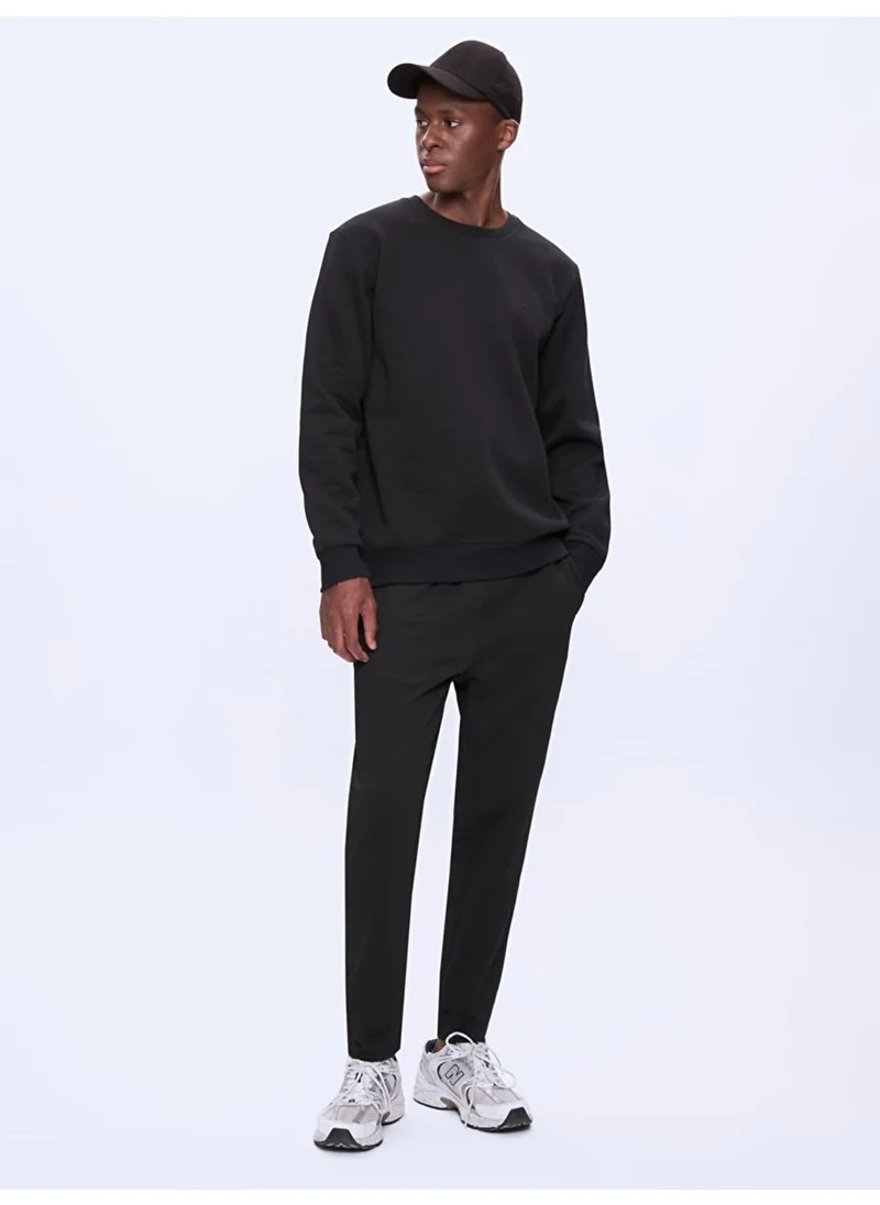 ال تي بي Black Sweatshirt