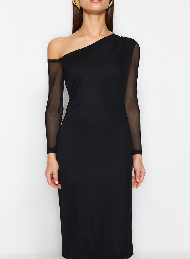 trendyol Black Abstract Lined Midi Lined Asymmetrical Neck Knit Dress TWOAW24EL00947 - Image 4