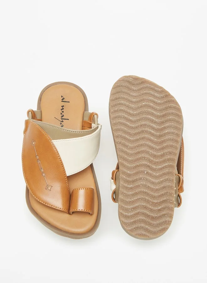 الواحة Boys Colourblock Slip-On Arabic Sandals