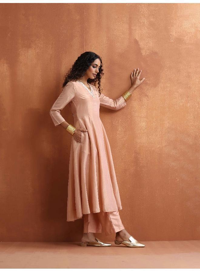 trueBrowns Blush Pink Tissue Flared Anarkali Kurta Set - Image 2