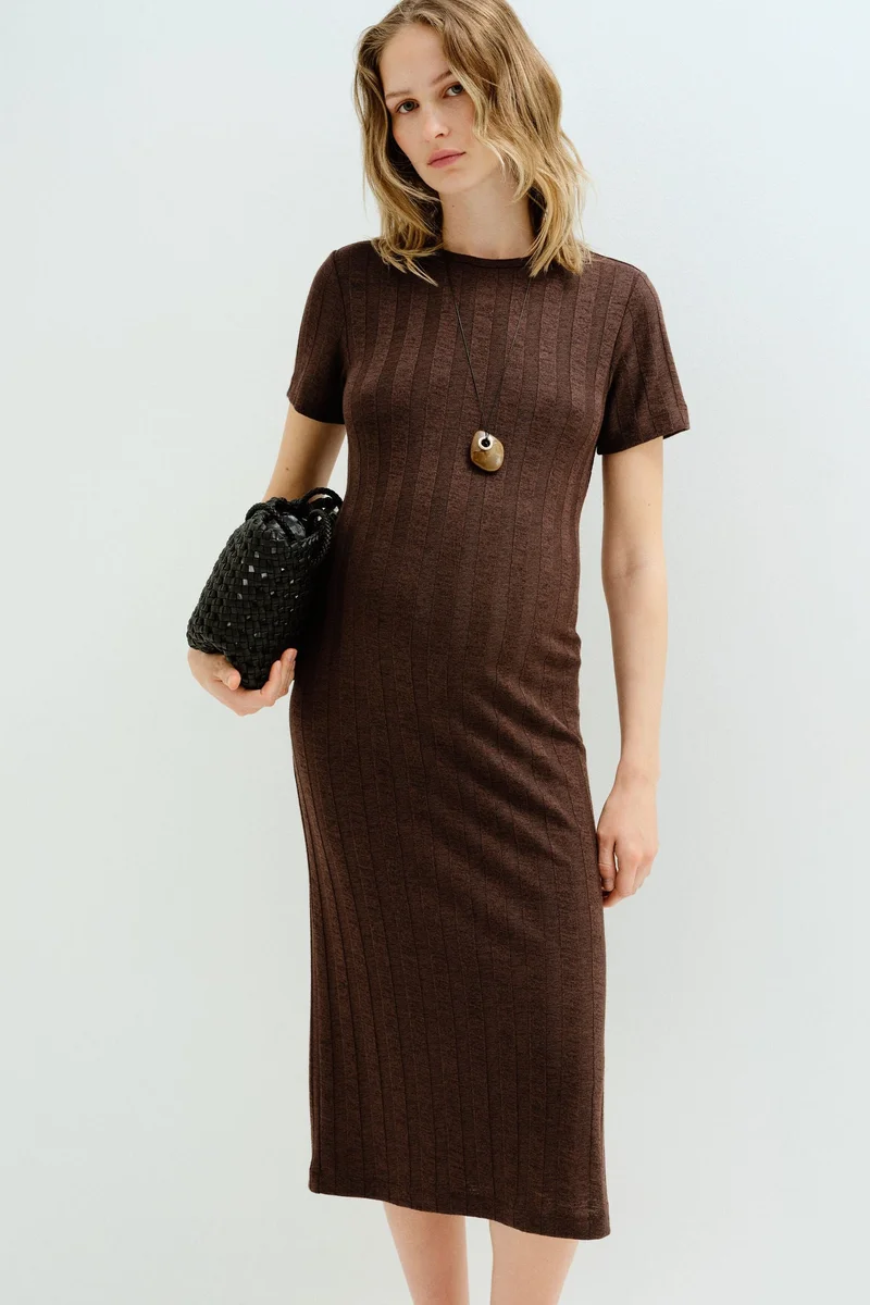 اتش اند ام فستان مرن من تشكيلة ماما