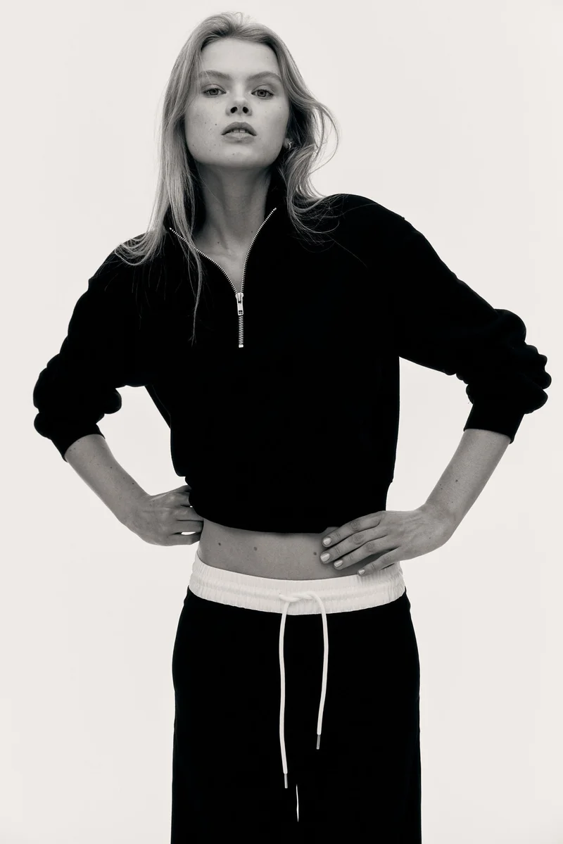 اتش اند ام سويت شيرت بسحّاب علوي