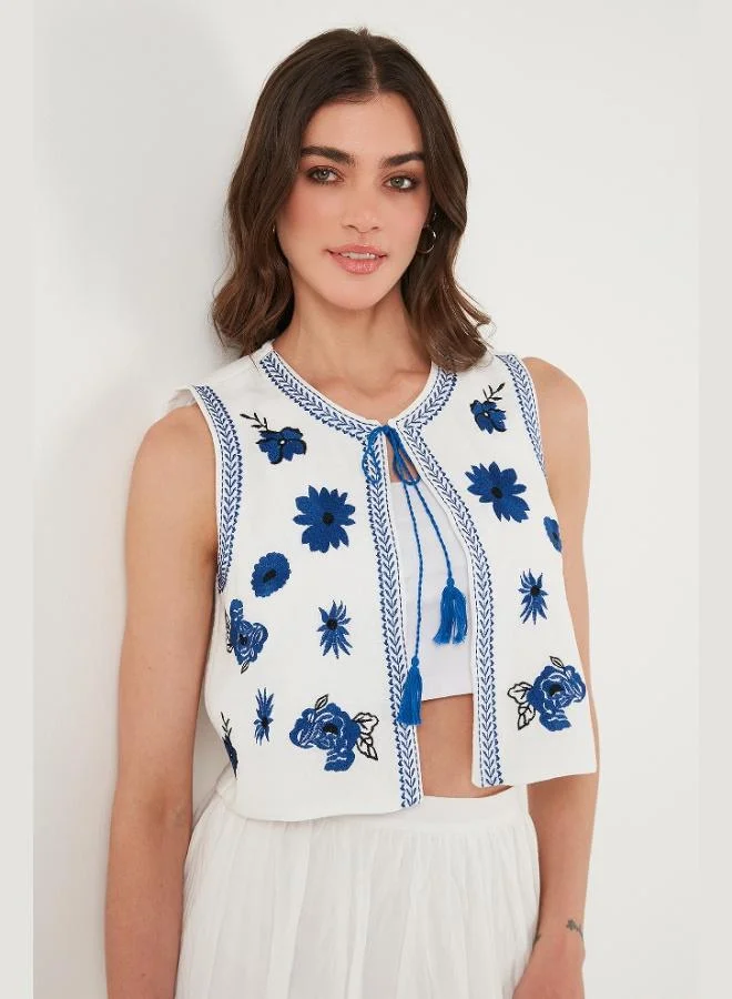 Lela Lela Lined Embroidered Standard Fit Tied Round Neck Crop Vest Women's VEST 611YL128
