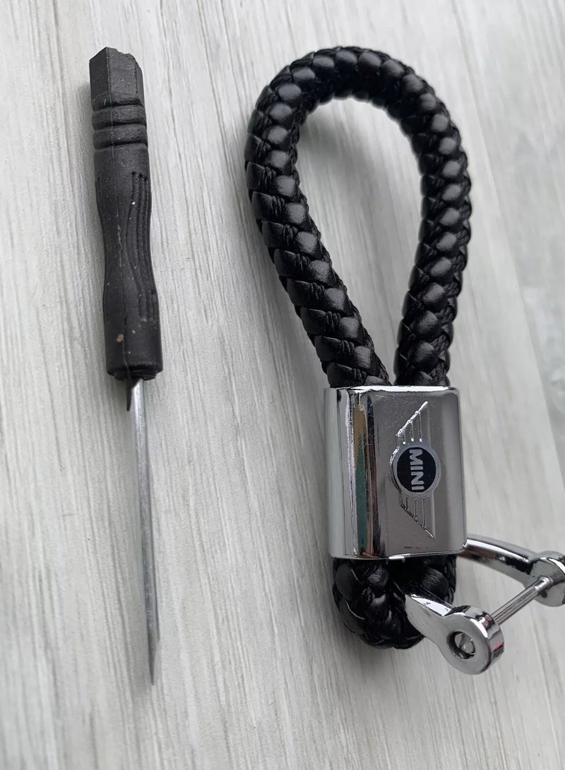 سلسلة مفاتيح سيارة سوداء لسيارة ميني كوبر - حلقة مفاتيح معدنية قابلة للفصل وجلدية منسوجة يدويًا - متوافقة مع موديلات R55 R56 R57 R58 R59 R60 R61 F54 F55 F56 F57 F60 - ملحق أنيق - Image 4