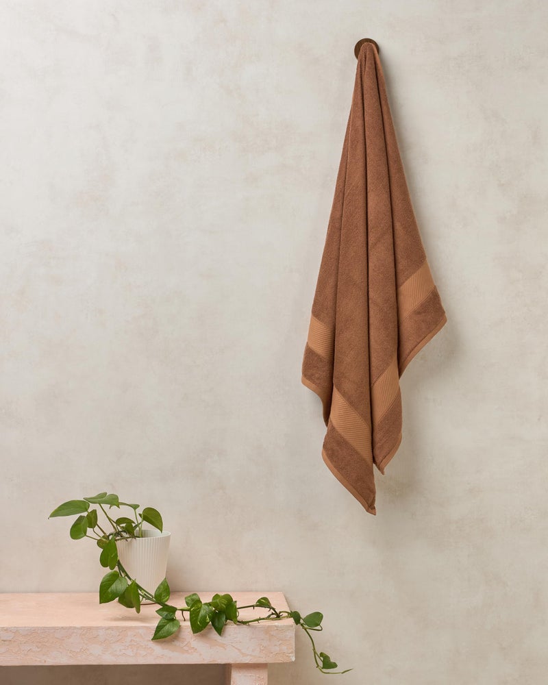 Himêya Himeya Towels for Bath Large Size | Bamboo Cotton Towels for Bath | Towel 1Pcs | 400 GSM | 70 x 140 cm | Leather Brown | Bath Towels for Men, Women & Kids | Gym Towel | Perfect for Everyday Use - Image 3
