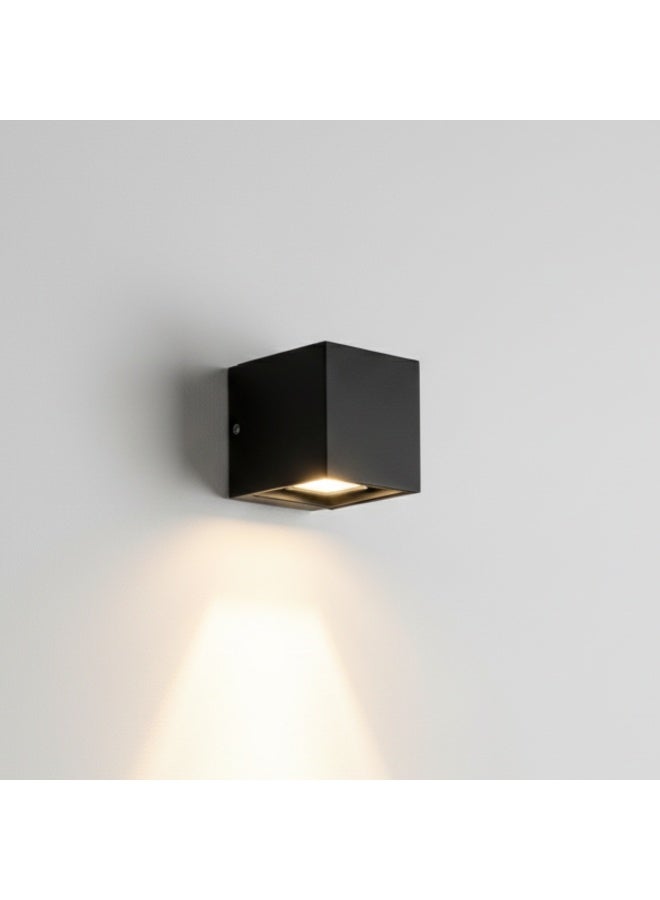 ALFRIDAY Modern GU10 Wall Light, IP65 Outdoor Cube, Replaceable GU10 Lamp, Matte Black - Image 1