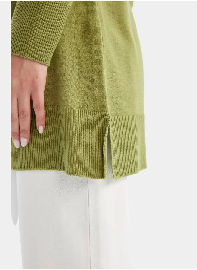 ديفاكتو Regular Fit Crew Neck Side Slit Longline Tunic by Styli