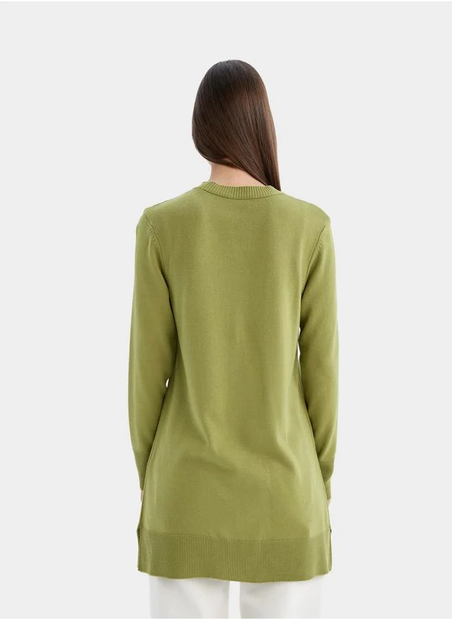 ديفاكتو Regular Fit Crew Neck Side Slit Longline Tunic by Styli