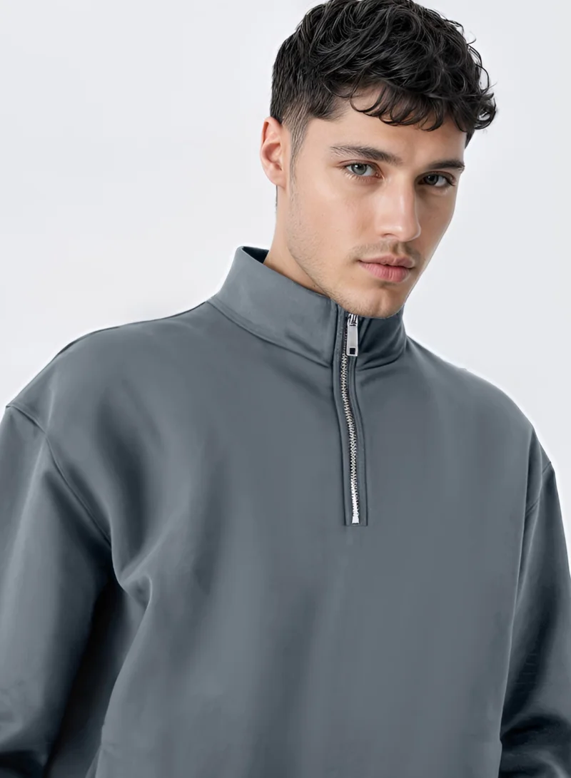 مانياك سويت شيرت رجالي مانياك بسحاب نصي - رمادي فاتح