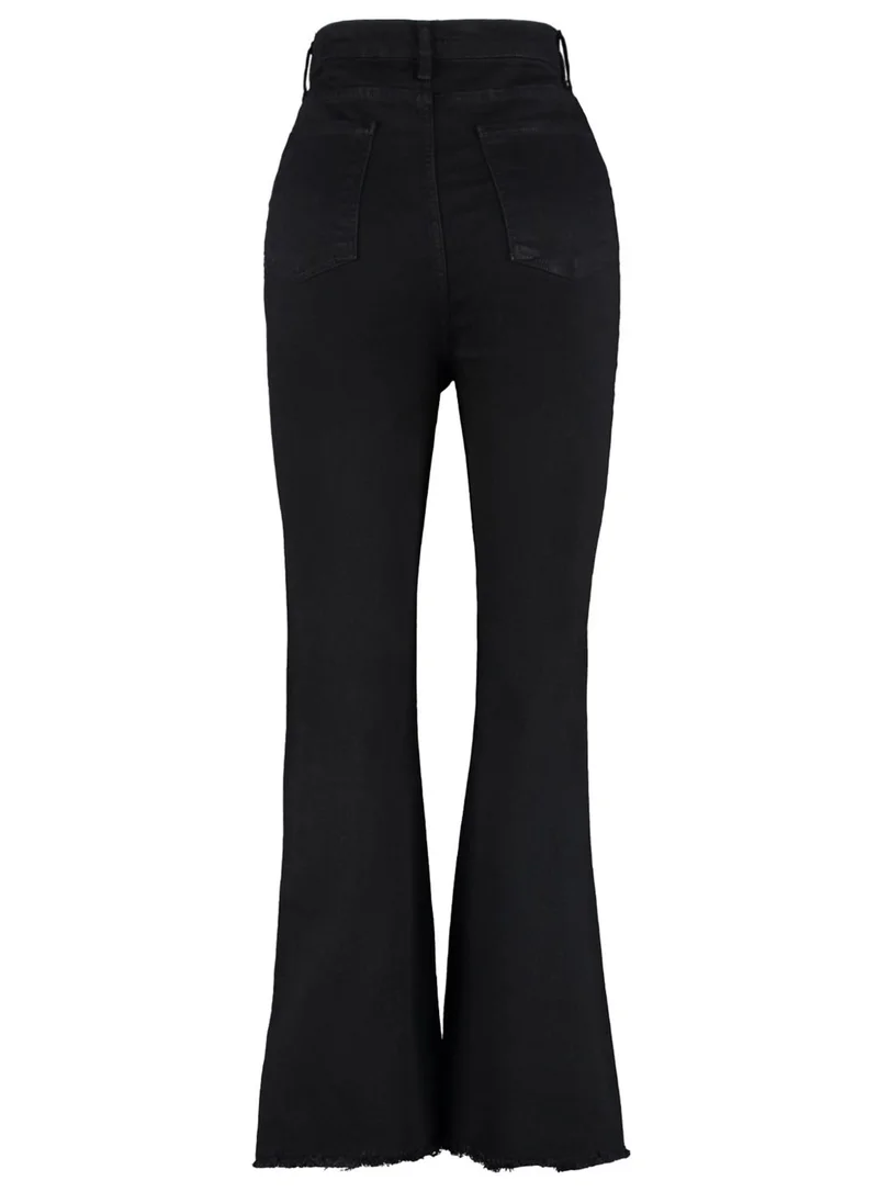 ترينديول كيرف Button Detail Jeans