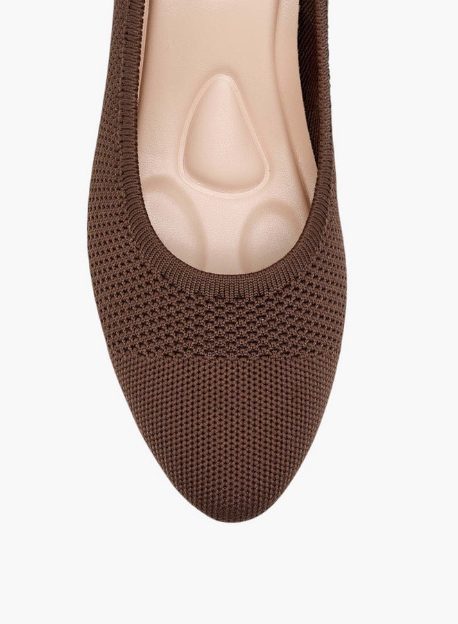 لو كونفورت سنيكرز نسائي فلاي نيت بنعل سميك وكعب مخروطي - Image 4