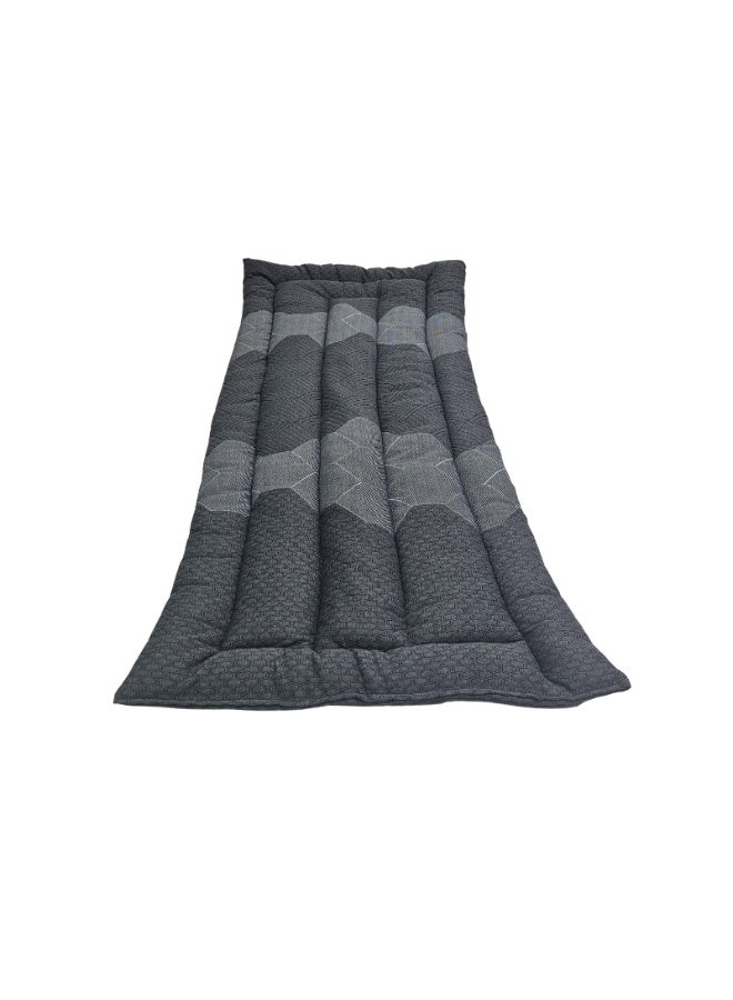 سمارت هوم مطرحة نوم فاخرة من المخمل – حشوة قطنية ناعمة بنقشة ورد وزخارف شرقية ، مطرحة  مصنوعة من مواد عالية الجودة ، مضرب قطن طبيعي نفر واحد مقاس (190*90*6 سم) - Image 4