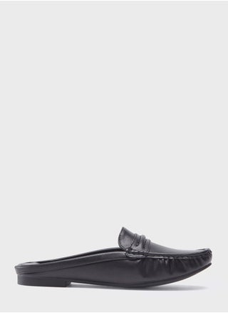 Essential Flat Moccasins - pzsku/Z4C3C643FD852AC3A4A61Z/45/_/1710707026/8fd339ef-8348-4a08-b4f4-52037abf0cb0