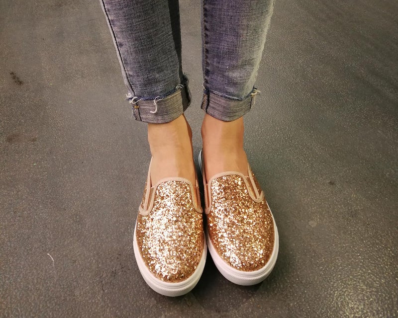 FEVERSOLE Women's Fashion Slip-On Sneaker Casual Flat Loafers Rose Gold Size 7.5 M US - Image 2