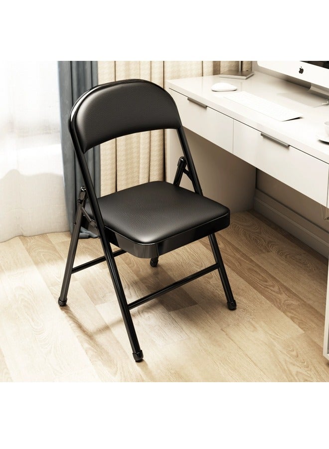 إيه تي إم كراسي قابلة للطي مع مقعد مبطن من الجلد الصناعي وإطار معدني قوي - أسود - Image 3