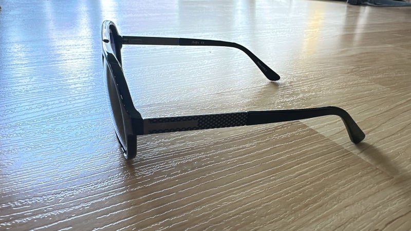 Selfie Polarized Black Lense Shiny Black Frame Sunglasses, SE8224-C2 - Image 3