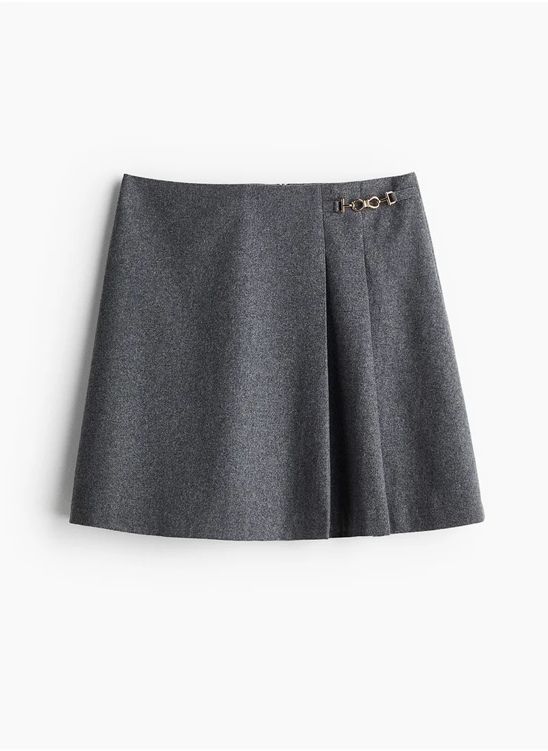 H&M Metal-Detail Mini Skirt