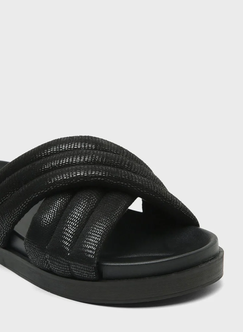 ONLY Cross Strap Sandals