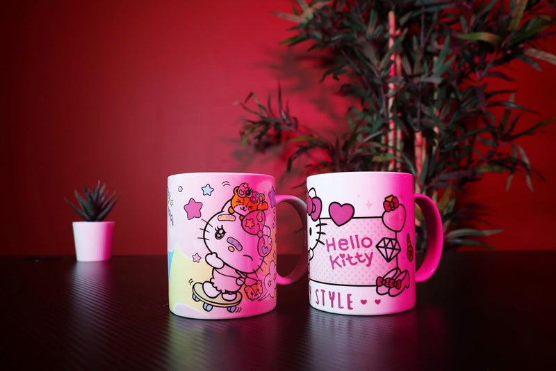 Konix Hello Kitty Mug - Keramikbecher - 320 ml - Skateboard-Motiv - Image 4