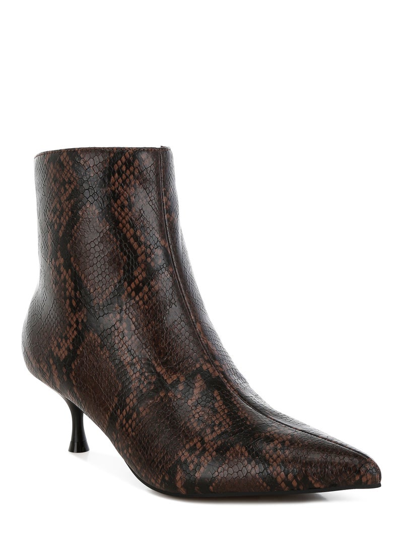 London Rag Faux Leather Kitten Heel Boots in Chocolate  - Image 2